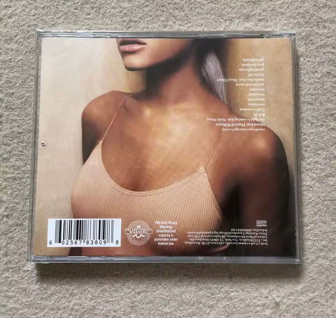 Ariana - Sweetener CD Album
