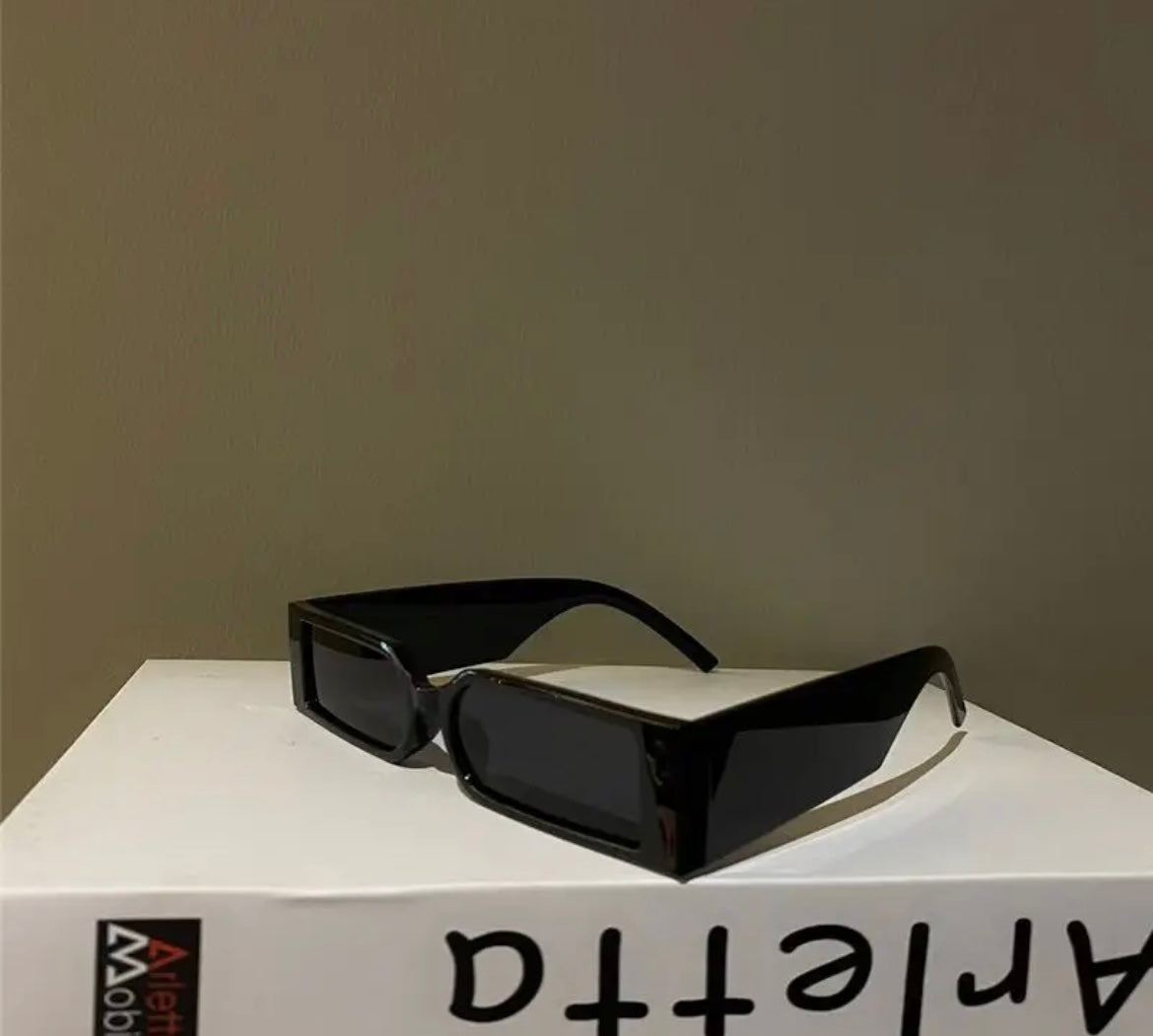 Dikdörtgen Renkli Camlı Güneş Gözlüğü