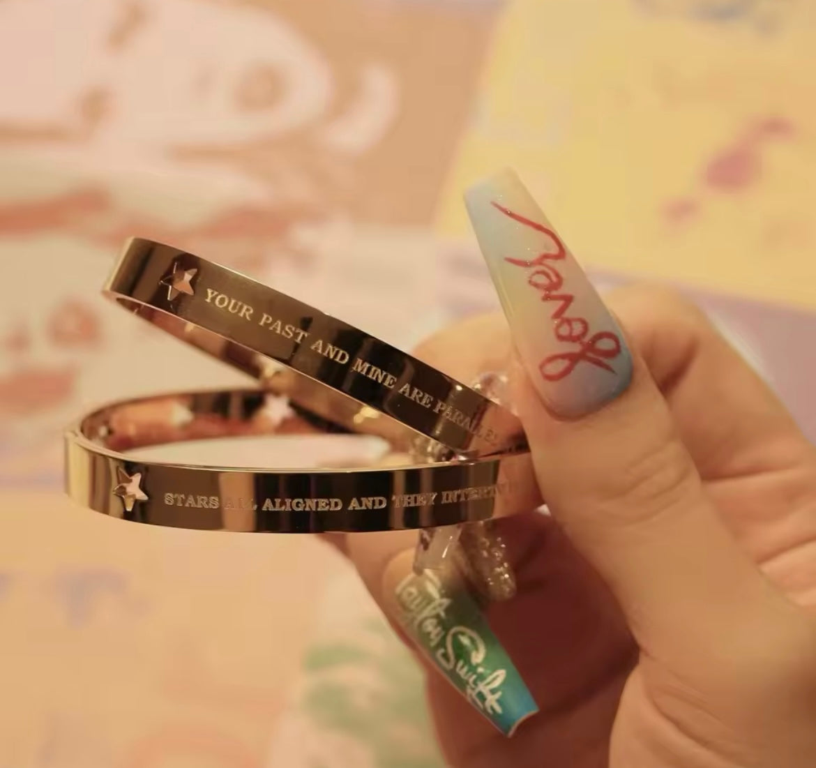 Taylor All Of The Girls You Loved Before Bilezik / Bracelet