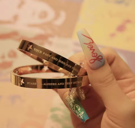 Taylor All Of The Girls You Loved Before Bilezik / Bracelet
