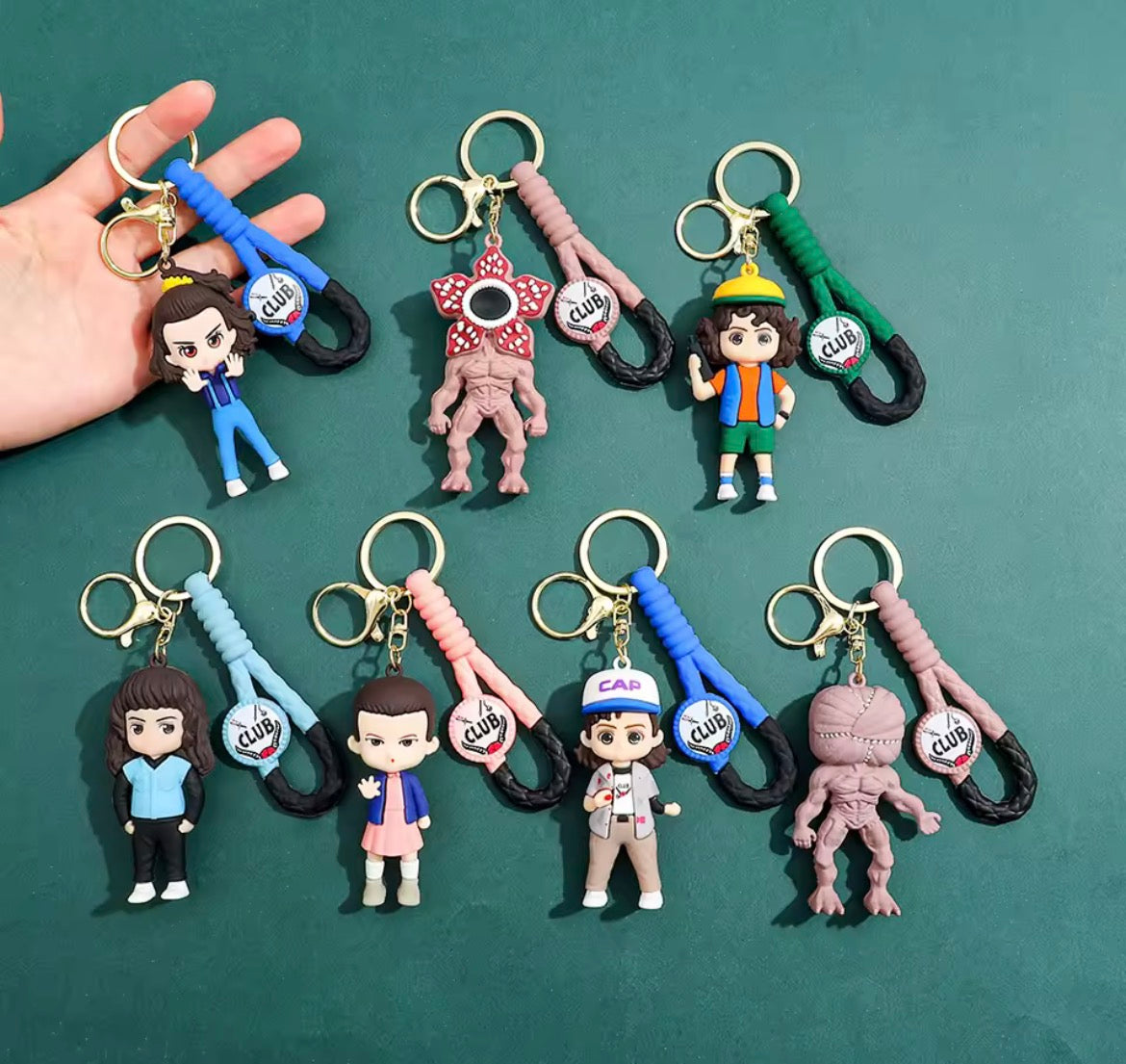 Stranger Things Demogorgon Hellfire Club Theme Keyring | Stranger Things Hellfire Kulübü Temalı Anahtarlık