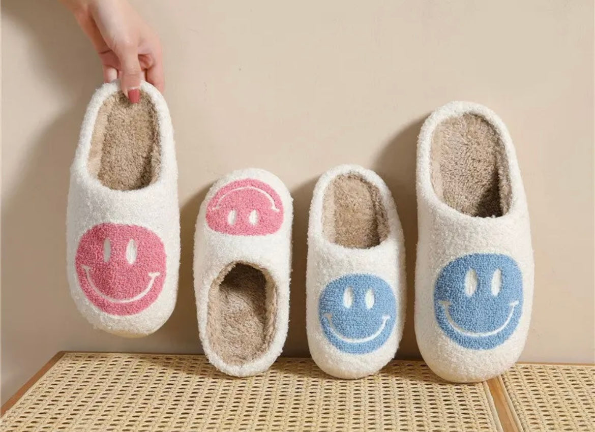 Smiley Face Terlikler