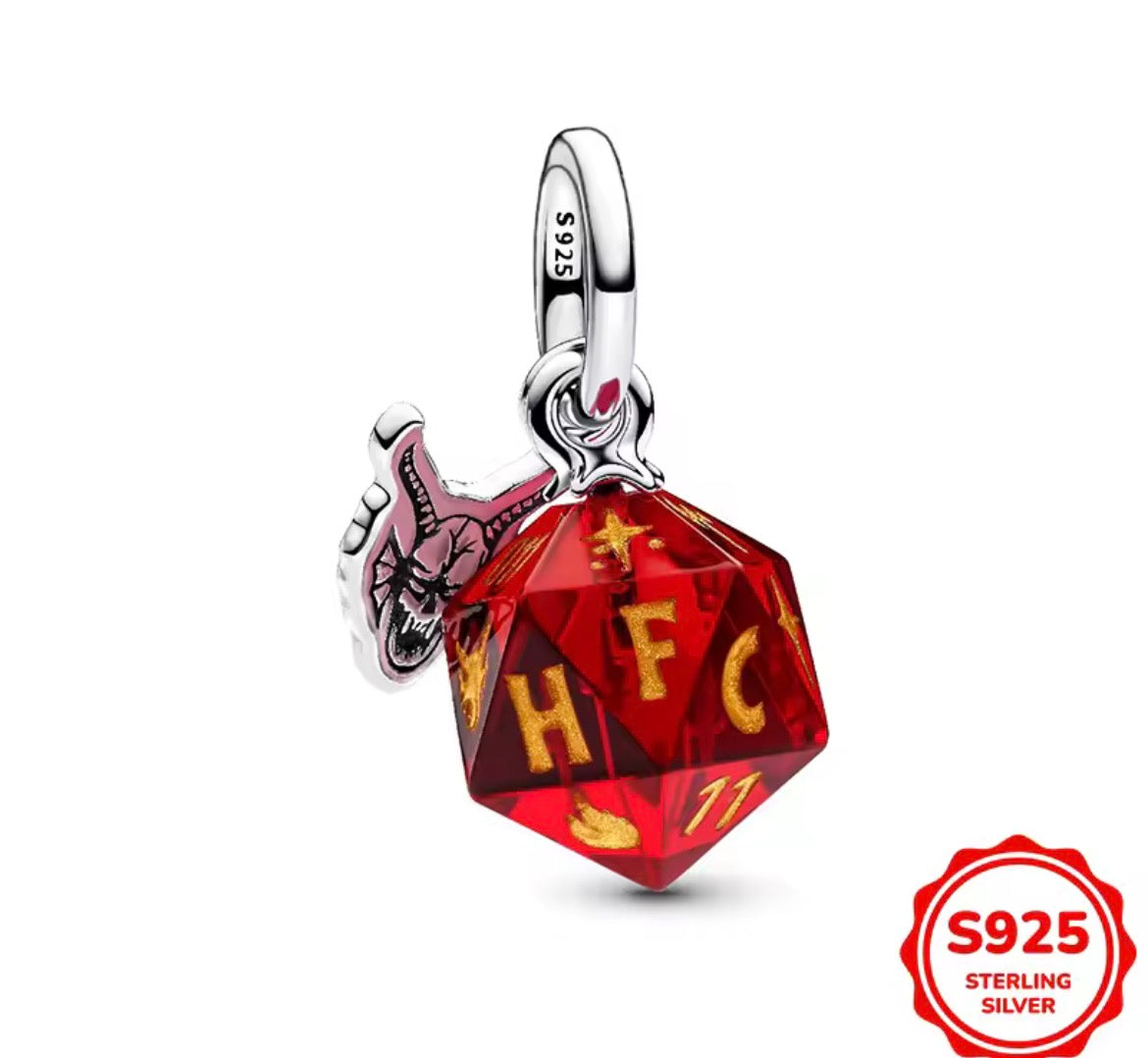 Stranger Things Charm Bracelet with Charms - Demogorgon & More | Stranger Things Charm Bilezik ve Charm'lar - Demogorgon ve Daha Fazlası