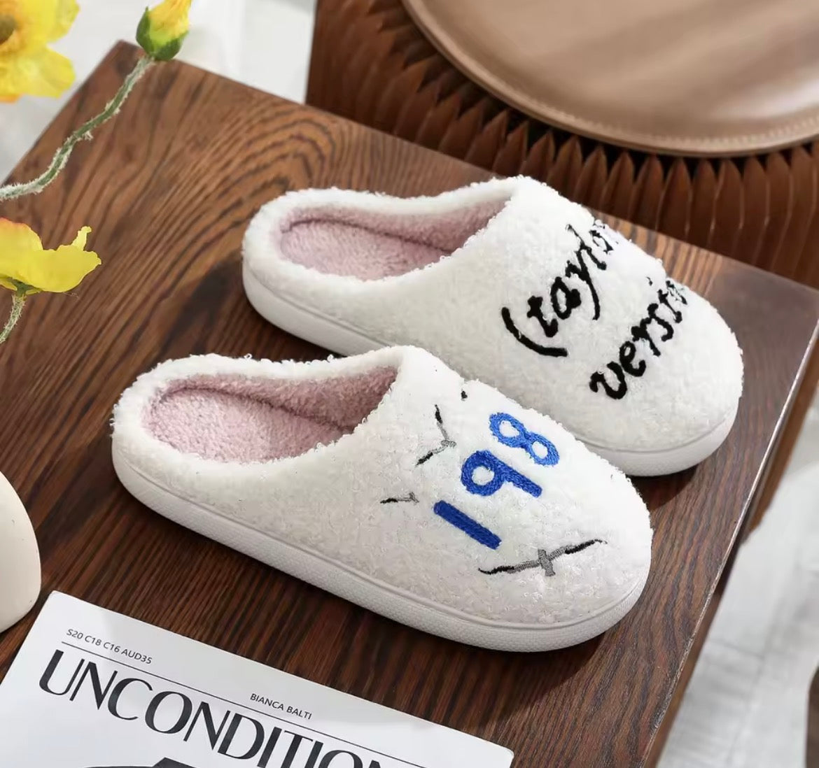 Taylor 1989 Slippers - Taylor 1989 Terlik